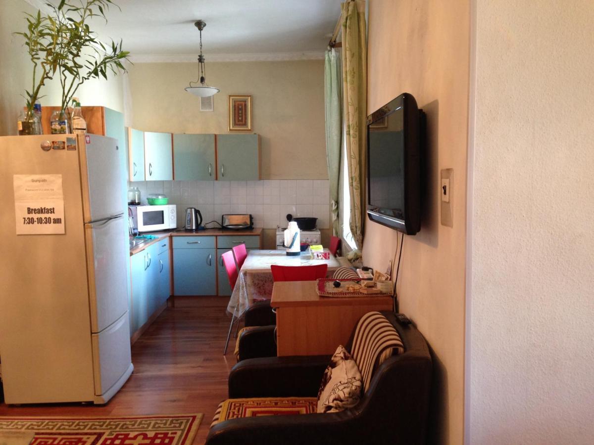 Sunpath Mongolia Tour & Hostel Ulaanbaatar Exterior photo